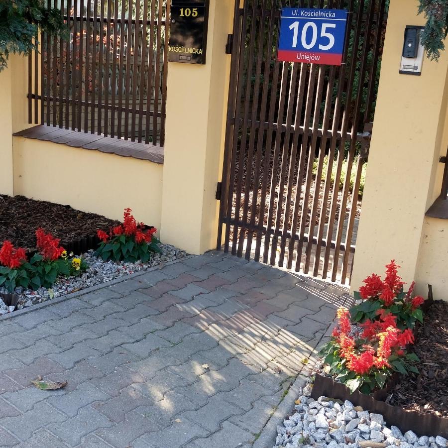 Apartamento Przylesie Uniejów Exterior foto