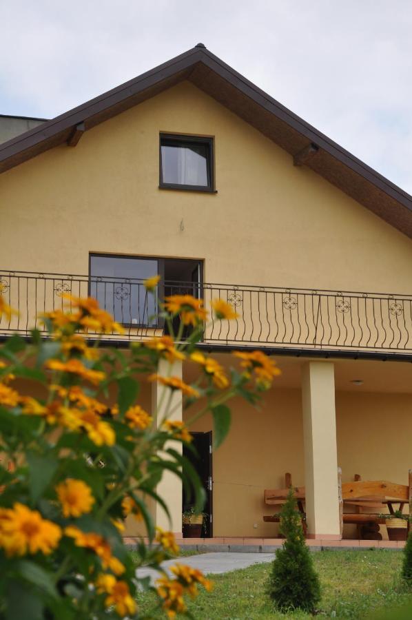 Apartamento Przylesie Uniejów Exterior foto